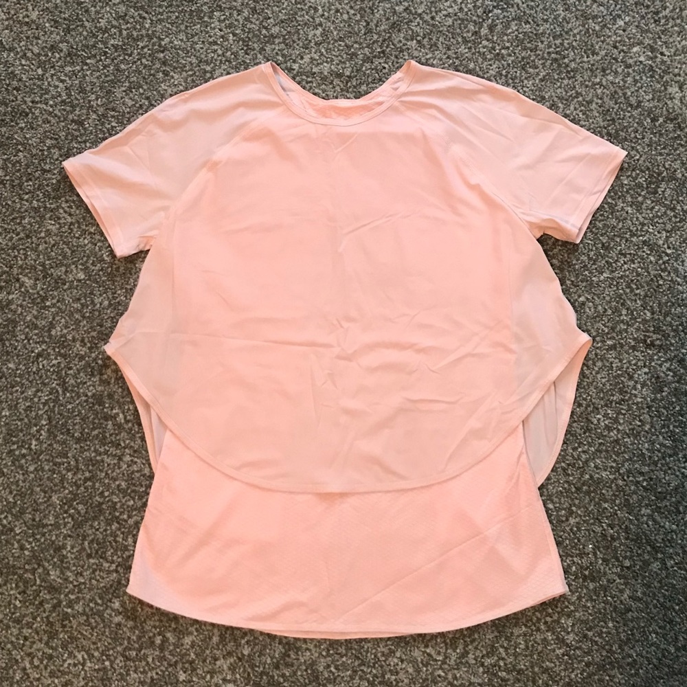 Lululemon yoga tee